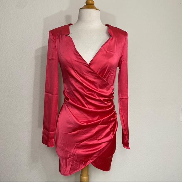 CBR Barbie Pink Silky Faux Wrap Long Sleeve Mini Dress Size Medium Classic Retro - Picture 1 of 14